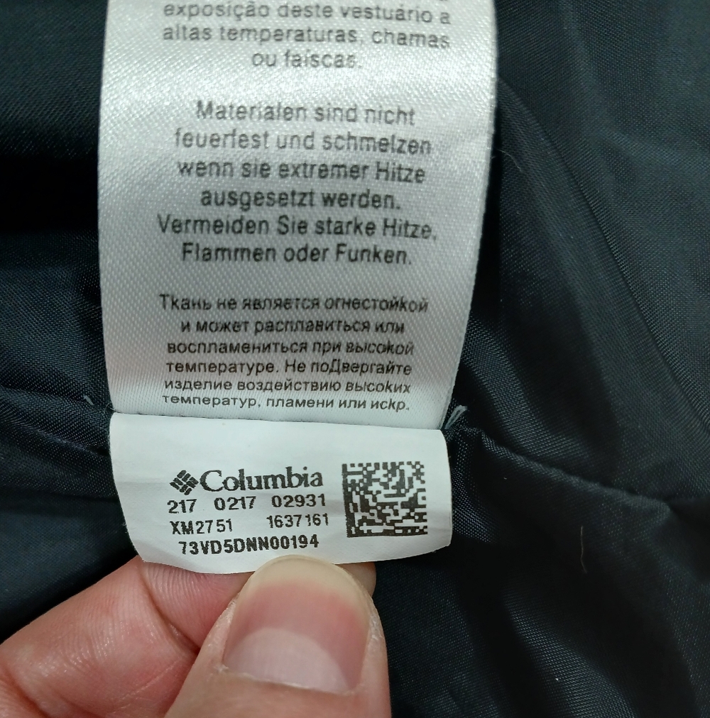 Columbia Omni-Tech Black Hooded Waterproof Rain Jacket Size M - Picture 6 of 10